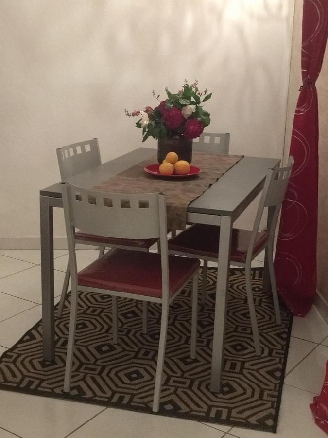 Chambre Moon Ray Proche Paris Daire Stains Dış mekan fotoğraf